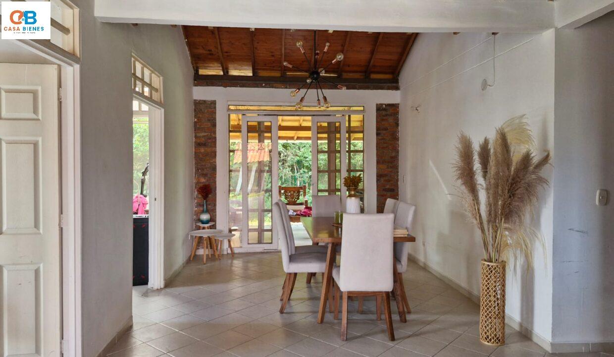 WhatsApp Image 2025-01-30 at 10.06.24 PM (1)