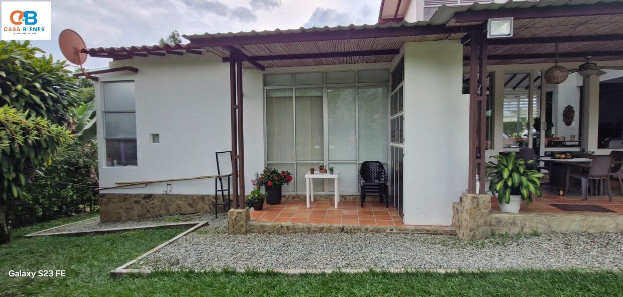 WhatsApp Image 2025-04-18 at 1.06.39 PM (3)