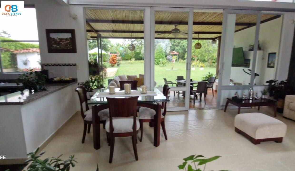 WhatsApp Image 2025-04-18 at 1.06.40 PM (1)