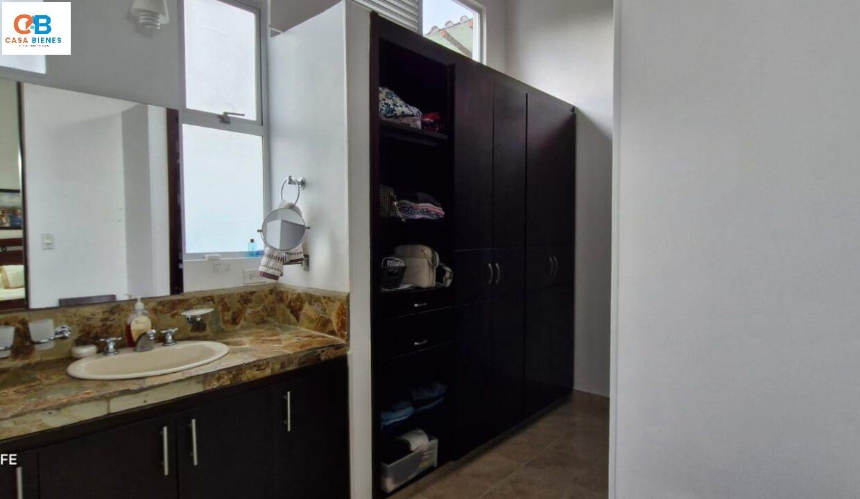 WhatsApp Image 2025-04-18 at 1.06.41 PM