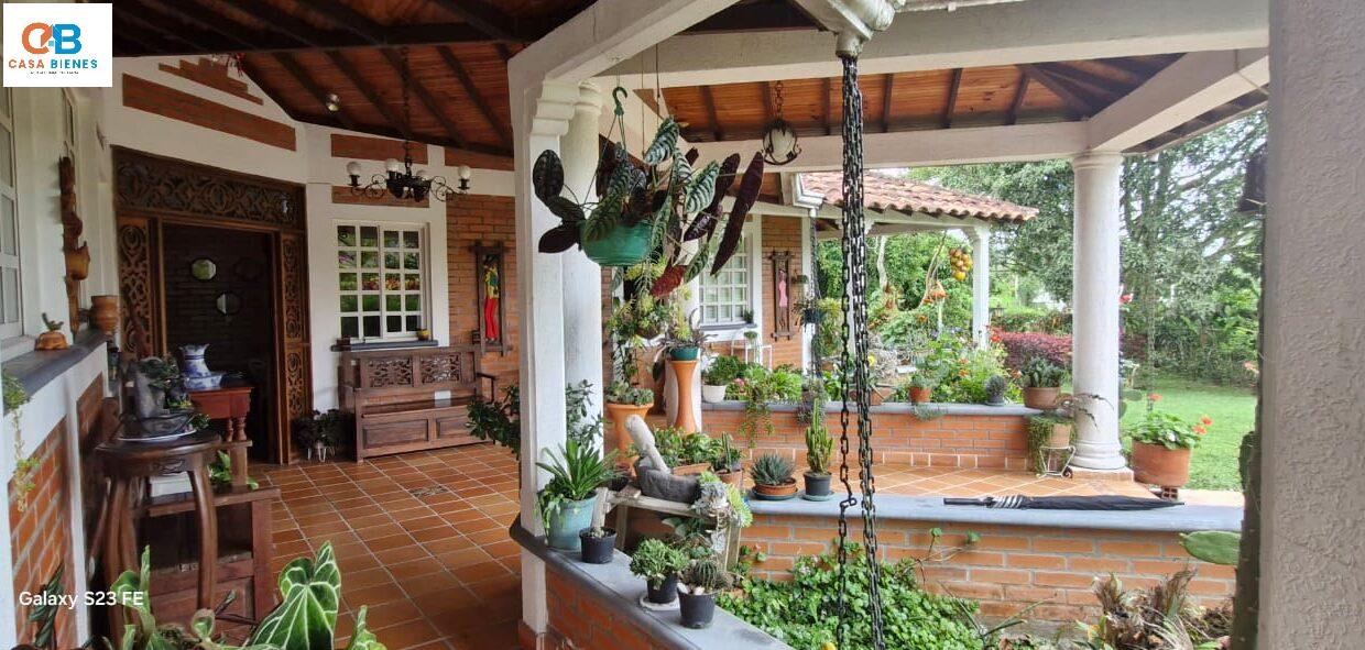 WhatsApp Image 2025-04-18 at 12.48.25 PM (2)