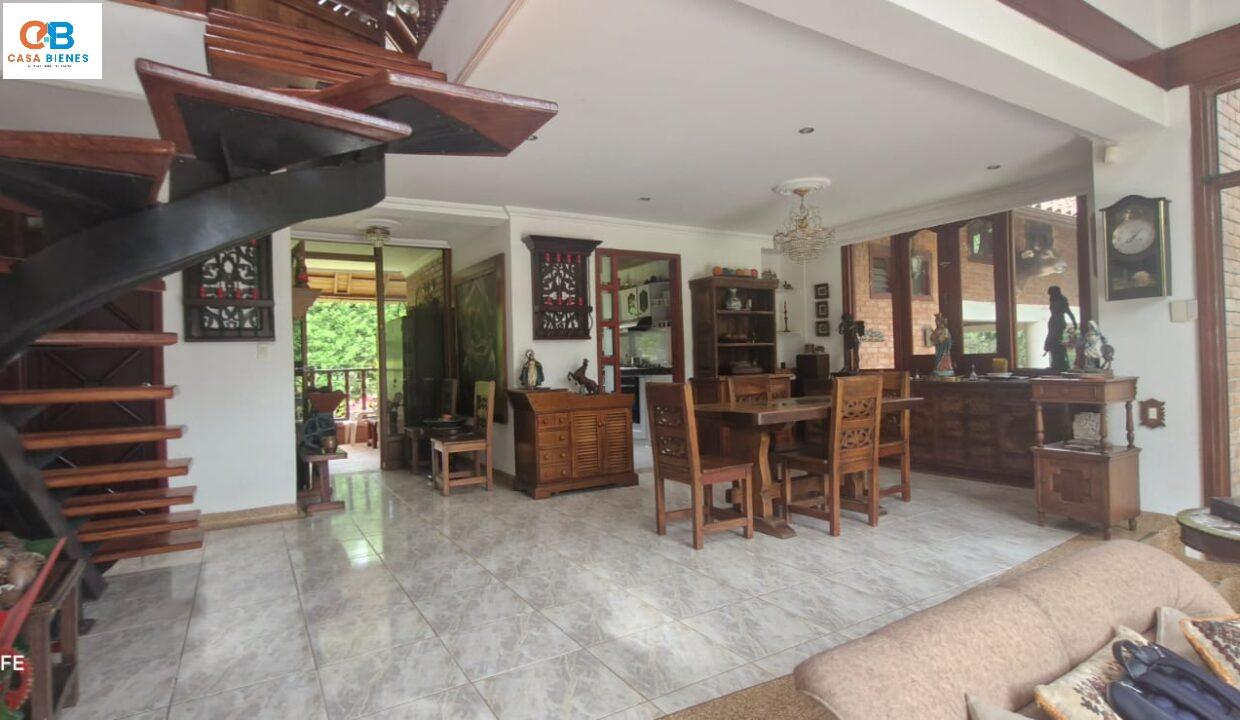 WhatsApp Image 2025-09-04 at 8.59.48 PM (2)