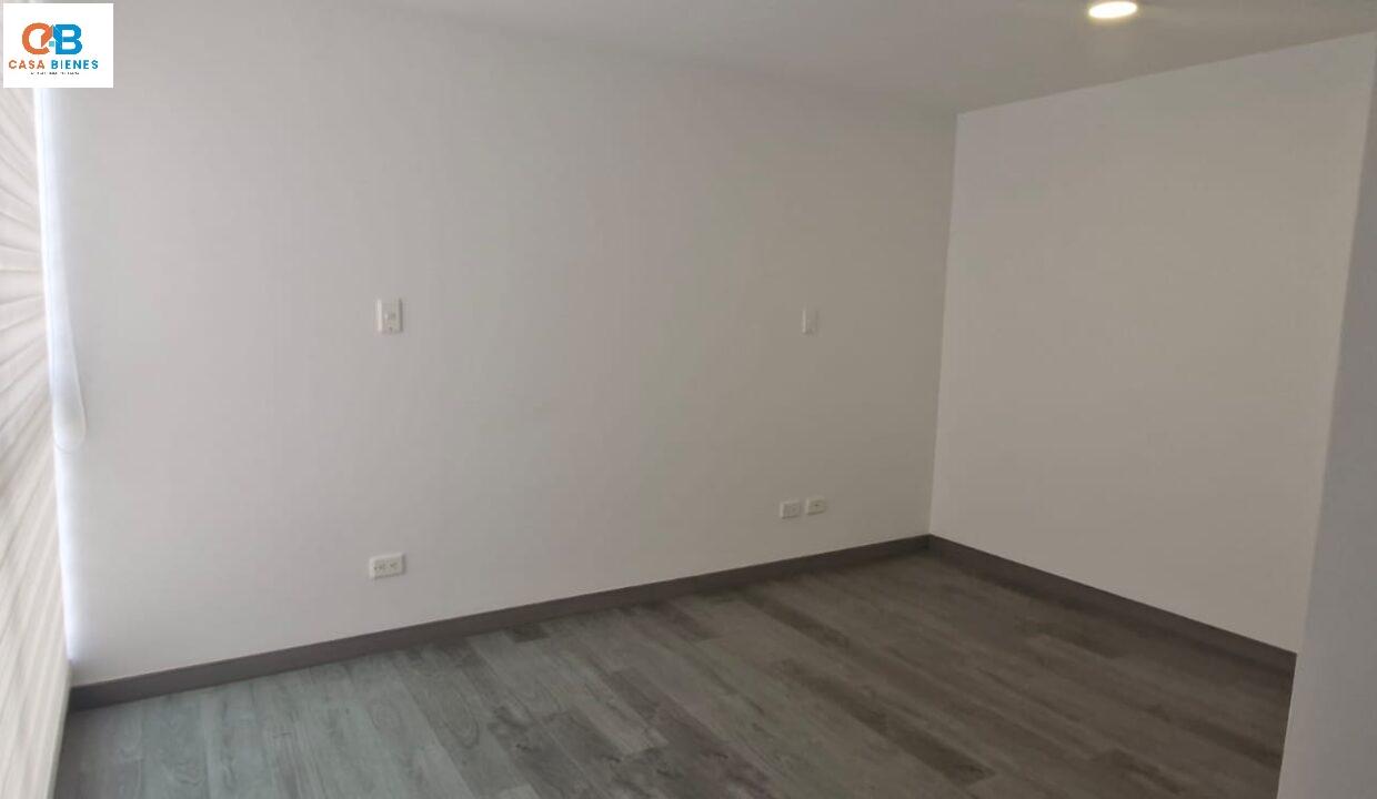 WhatsApp Image 2025-09-21 at 10.00.48 PM